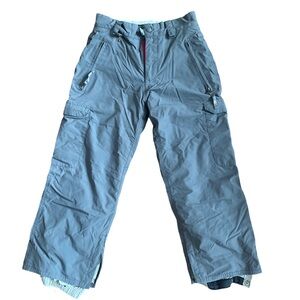 Ski Pants, Smartly 686 , in Grey Color, in good Condition